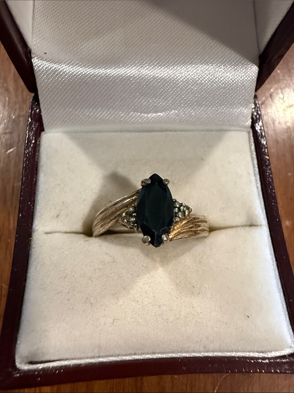 Vintage 925 Sterling Silver & Gold-Tone Black Marquise Stone Size 7 1/2